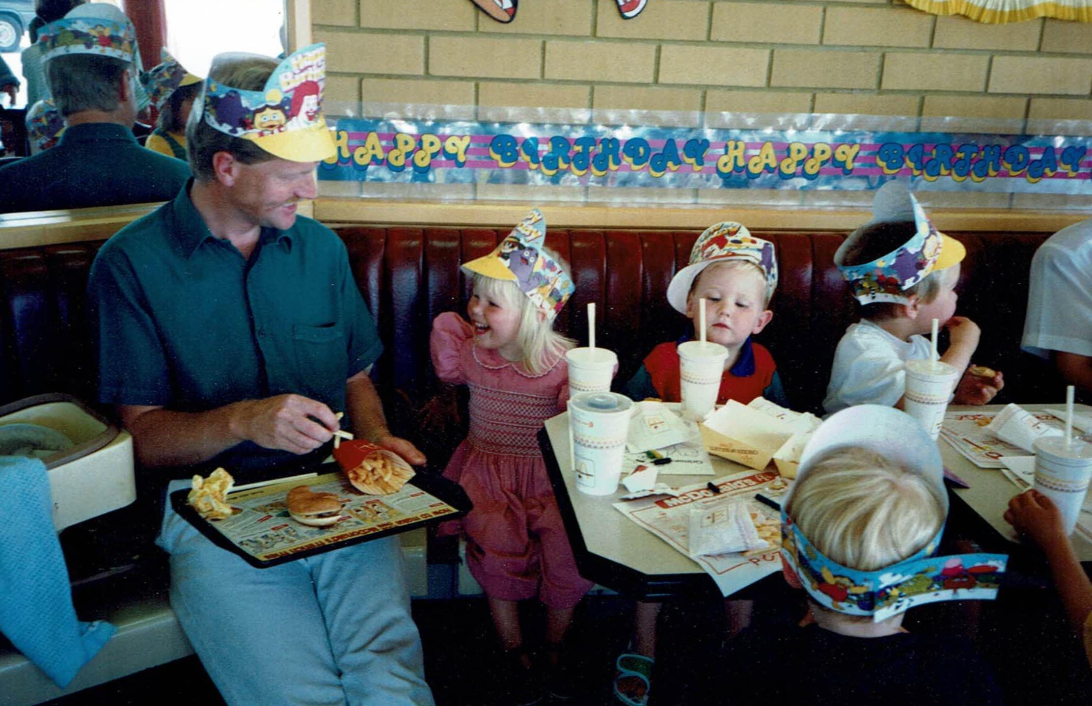 Blast From The Past: 26 Photos of Birthday Parties At McDonald's